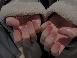 -Momo nail 日系美甲