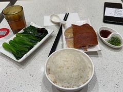 -香港新发烧腊茶餐厅(水围店)