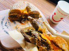 -Catch Bagel(芳草地店)