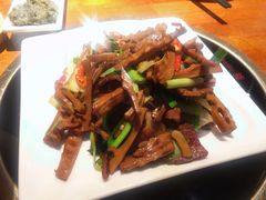 -黑鸡小馆(金源店)