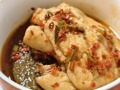-小许三鲜砂锅馄饨店(家多乐烟酒店)