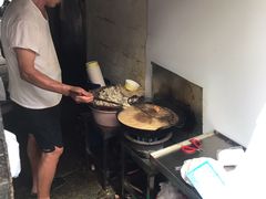 -仓桥直街臭豆腐