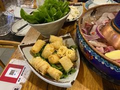 -毛辣果·贵州红酸汤牛肉火锅(西单店)