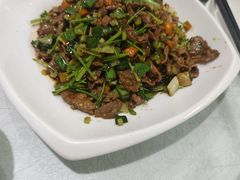 -品味居·首店·大连鲜活海鲜大连菜(东港店)