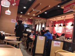 大堂-每味每客·重庆麻辣烫(国泰店)