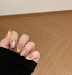 点击看大图 -桃色美甲沙龙