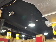 大堂-东镇老火锅(长春路首店)