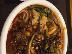 -水平有限螺蛳粉(宏达大厦店)