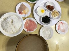 -桥香园云南过桥米线(金马碧鸡店)