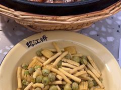 -鹤江桥·红油牛肉粉(SKP店)