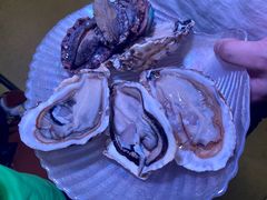 嫩滑乳山生蚝-白仁仔· 活烤海鲜 宵夜(豫园店)