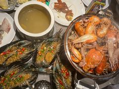 -渔纬港海鲜自助餐厅(湖里万达店)