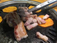 厚切五花肉-唯成•韩国炭火烤肉 유성고기