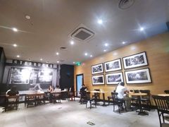 -星巴克臻选(郑州国贸360广场店)