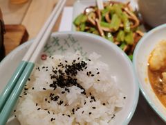 -老乡鸡(上海白玉兰广场店)