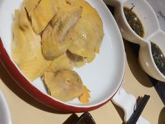 -余欢领鲜火锅(新街口店)