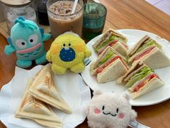 -荣晖咖啡美食(司打口店)