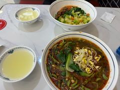 -秦君宝手擀菠菜面(金花路店)