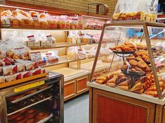 面包甜点陈列柜-山崎面包(静安久光店)