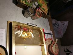 -尚尚仙·酸汤猪手·猪肚鸡火锅(华联万柳购物中心店)