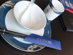 -凤凰湘语·海派湘菜(浦东旗舰店)