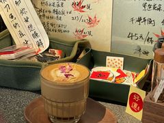 肉桂拿铁-沪水焙煎室(淡水路店)