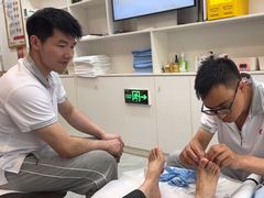 -郑远元专业修脚房(莘朱路店)