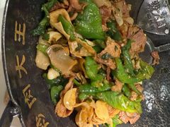 -费大厨辣椒炒肉(高铁吾悦广场店)