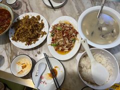 -川人川菜馆·小龙虾·鲜虾现做(黄山路店)