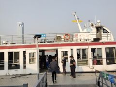 -鱼珠码头(轮渡站)