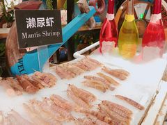 -领鲜活海鲜榴莲自助火锅(东门店)