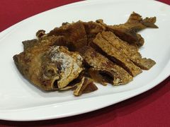 熏鲳鱼-老吉士酒家(天平路店)