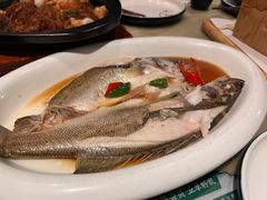 葱椒鲈鱼-绿茶餐厅(成都大悦城店)