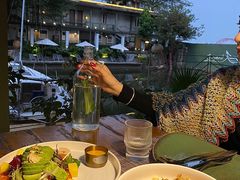 -喜洲吧·江畔老船厂·庭院餐厅(喜临院店)