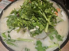-肥汁米蘭香港米线(定西路店)