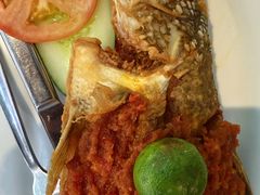 娘惹特制辣酱炸鱼-Limapulo: Baba Can Cook