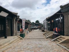 -清风小镇闯关东影视基地