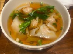 鸡汤小馄饨-眉州东坡·熊猫主题餐厅(枫蓝店)