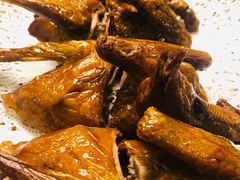 金牌乳鸽-川香楼酒家