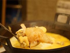 -鲜入围煮花胶鸡海鲜火锅