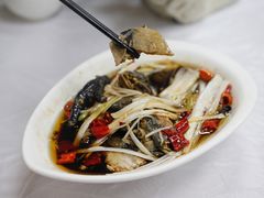 秘制酱油鸡-喜洋洋(中山四路店)