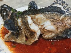 石斑鱼清蒸-四川小胡子海鲜(丁村万人海鲜广场店)