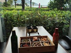 -山港凯悦酒店·BEBA海滩烧烤餐厅酒吧