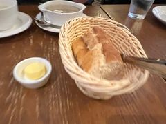 餐前法国面包及黄油-Entrecôte 法国牛扒馆(保利·时光里店)
