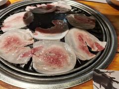 -唯成•韩国炭火烤肉 유성고기