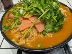 -肥汁米蘭香港米线(长宁来福士店)