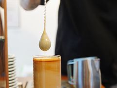 -Line 咖啡(石厦花园店)