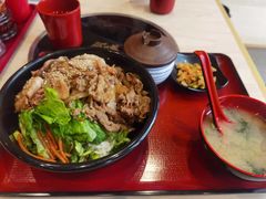 -食其家·牛丼咖喱(中山公园地铁站店)