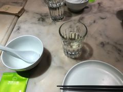 -汤城小厨•粤菜•靓汤(西直门凯德MALL店)