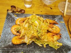 -老东镇啤酒屋海鲜加工·蒸汽海鲜·海鲜烧烤(台东店)